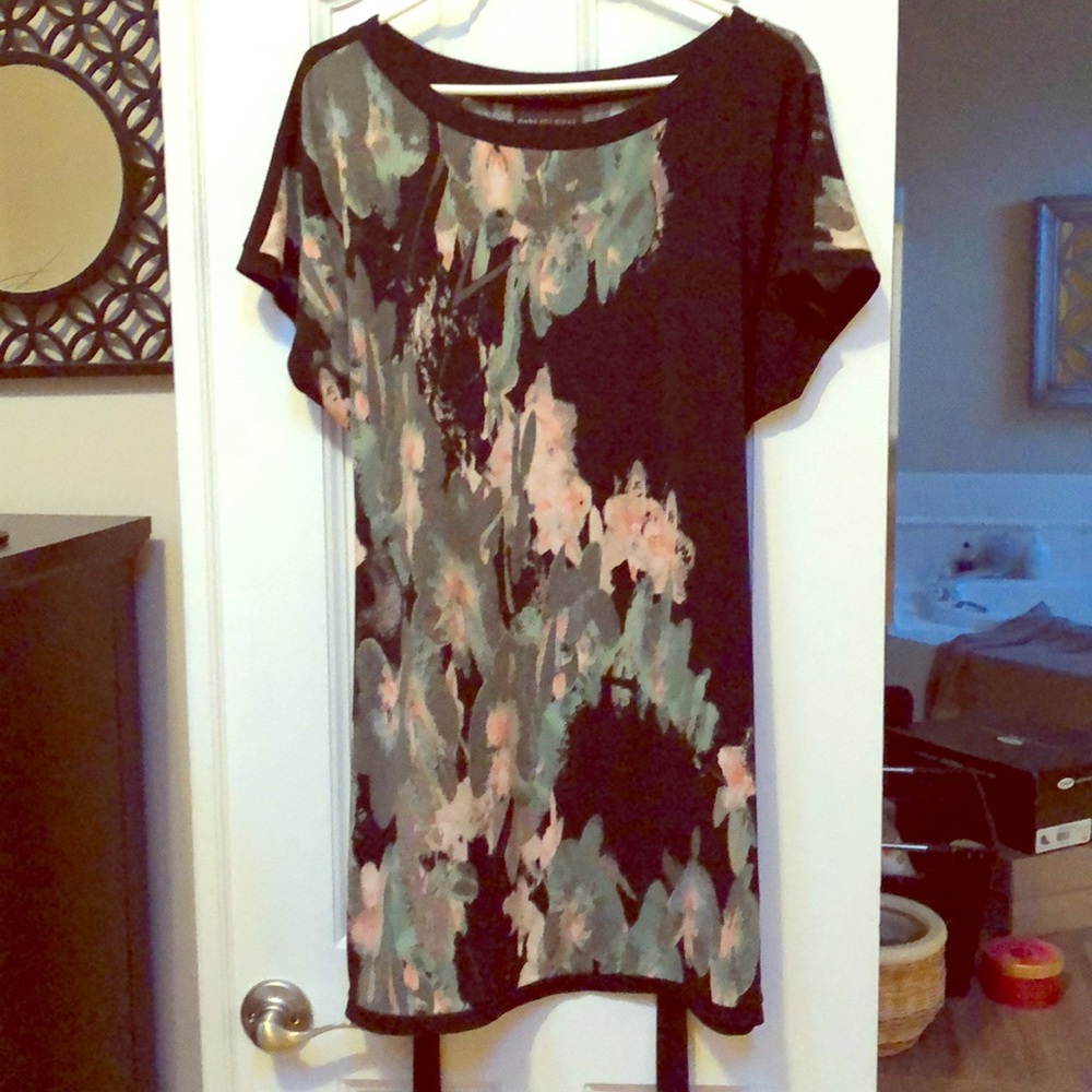 Beautiful tunic in perfect condition